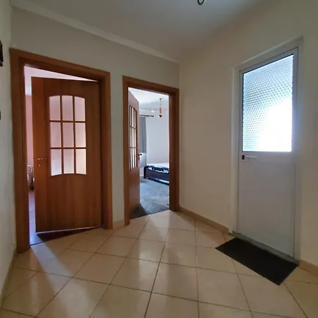 Whole Apartment Center Of Tirana Air Conditioned *